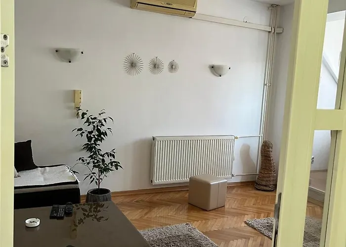 Stan Na Dan Kovacevic Appartement *